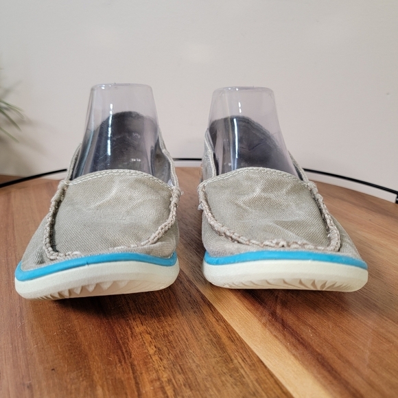 Merrell Tan and Blue Loafers - Picture 9 of 16